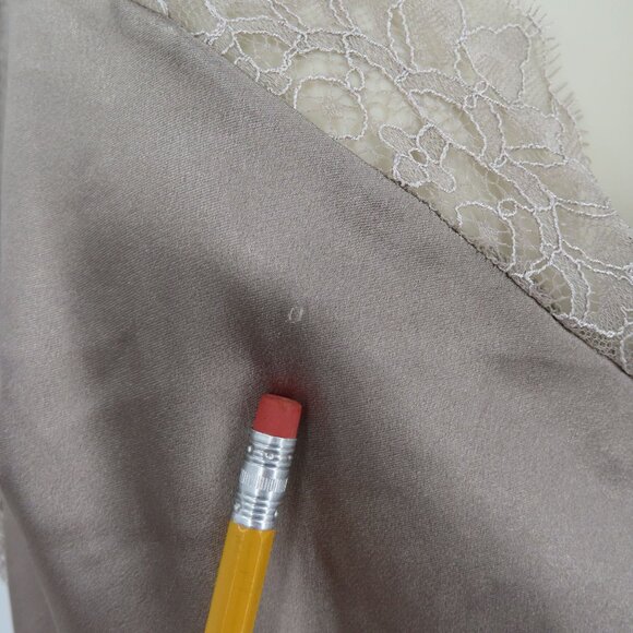 Victorias Secret Womens Large Taupe Lace Trim Spaghetti Strap Nightgown Sleep - Picture 4 of 11